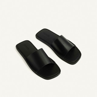  GÔ Sandals waa. - Màu Đen - Dép Gô Quai Ngang Da Bò 