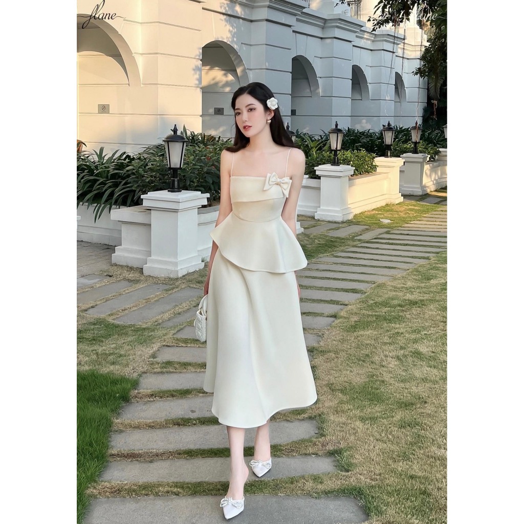 Set đồ nữ thiết kế áo hai dây đính nơ màu kem phối chân váy dài đuôi cá dự tiệc đi cưới thanh lịch GABY