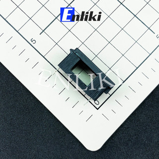 2 chiếc đế cầu chì 5x20mm nhựa