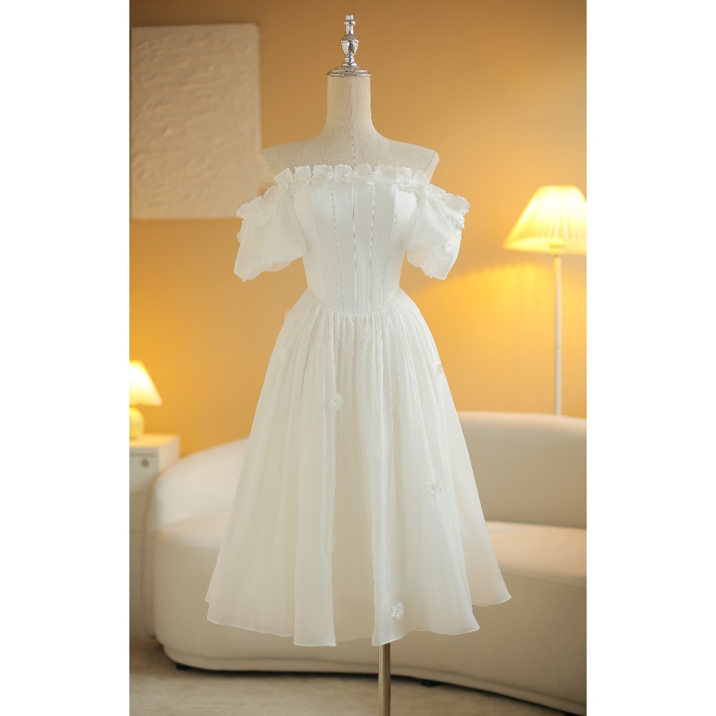 SÒ VINTAGE - LACE đầm trắng xòe dáng corset đính hoa nổi