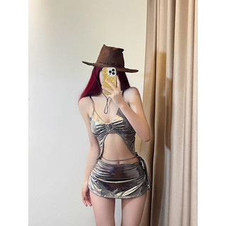 Sét bikini 3 chi tiết màu bạc cá tính