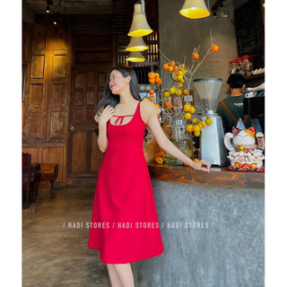 Đầm tiệc đen phối tay ngực lưới - Mẫn