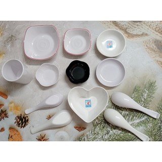 Chén trái tim, đũa, muỗng, ly, dĩa đựng nến, dĩa đựng lá trầu bánh bao hiệu fataco bày mâm cúng thôi nôi đầy tháng