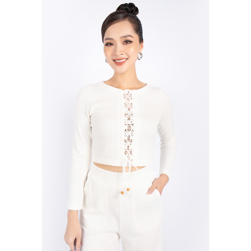 BAT12801 - Áo kiểu dạo phố vải len dáng croptop cổ tròn thân phối ren tạo kiểu - PANTIO