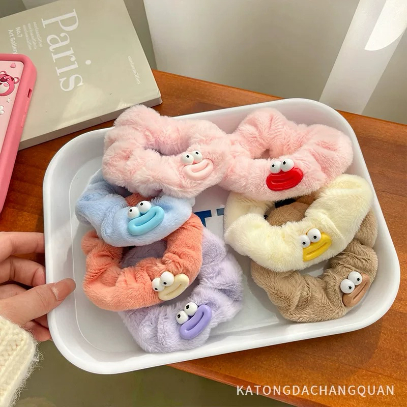 Thun buộc tóc quái vật mắt to đáng yêu