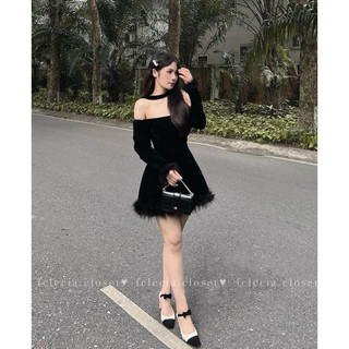 Váy nhung cổ chocker phối tay lông