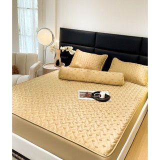 Bộ Ga Gối Phi Lụa Chần Bông Vân Tim, Drap Giường Phi Lụa, Sét 4 Món Ga Gối Kèm Vỏ Gối Ôm Phi Lụa Chần Bông Cao Cấp