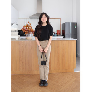 LIN CLOSET [QDL129] Quần jean BASIC ỐNG ĐỨNG HÀN QUỐC VÀNG BÒ