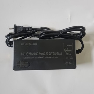 Sạc xe đạp điện 36V 12Ah Humi chân vuông đặc