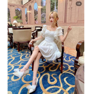 thiên thần có cánh trắng