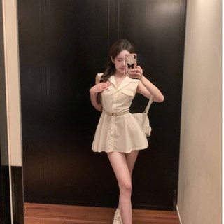 Đầm sơmi dáng xoè