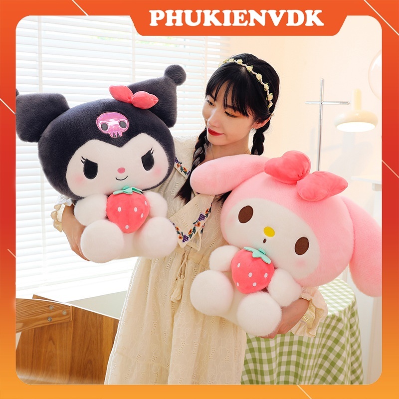Gấu Nhồi Bông Gấu Kuromi Thỏ Melody Ôm Dâu Kèm Túi Quà Tặng Xinh Xắn Cute