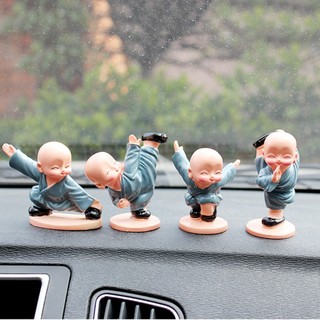 Bộ tượng sứ 4 chú tiểu đánh võ 5cm trang trí xe hơi bàn làm việc
