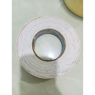 Cuộn băng keo xốp 2 mặt bản 2.5 cm dài 5m