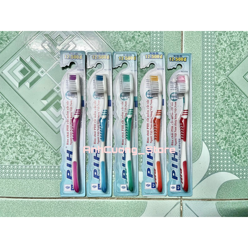 Bàn chải đánh răng người lớn P/H 1 cái !
