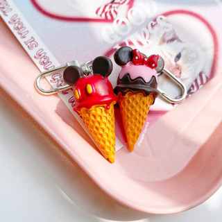 Móc khoá couple ⓜⓘⓒⓚⓔⓨ 💖 ⓜⓘⓝⓝⓘⓔ // ⓜⓘⓒⓚⓔⓨ 💖 ⓜⓘⓝⓝⓘⓔ couple keychains