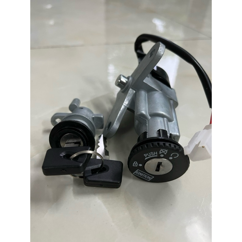ổ Khóa sirius 2 dây (dùng xe si 110cc và si 50cc)
