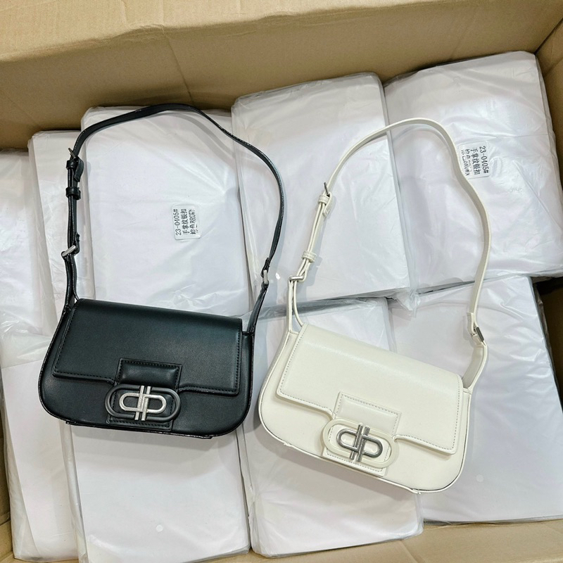 Túi pê zô trơn kẹp nách + đeo chéo bản mới nhất size 20cm 0072#