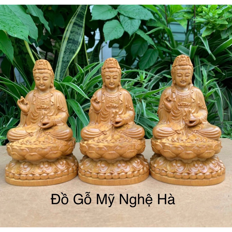 Tượng phật bà quan âm gỗ bách thơm (tặng miếng dán taplo)