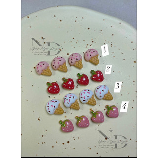Charm bột nail