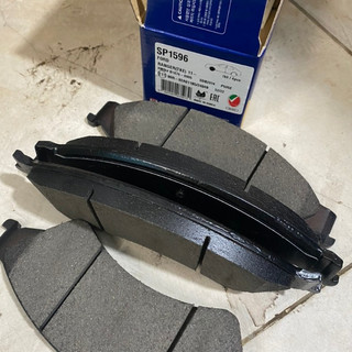 Má phanh trước Ford Ranger,Bố thắng Ford Ranger,Guốc phanh trước,Phụ tùng ô tô Ford Ranger UMY13328ZA.