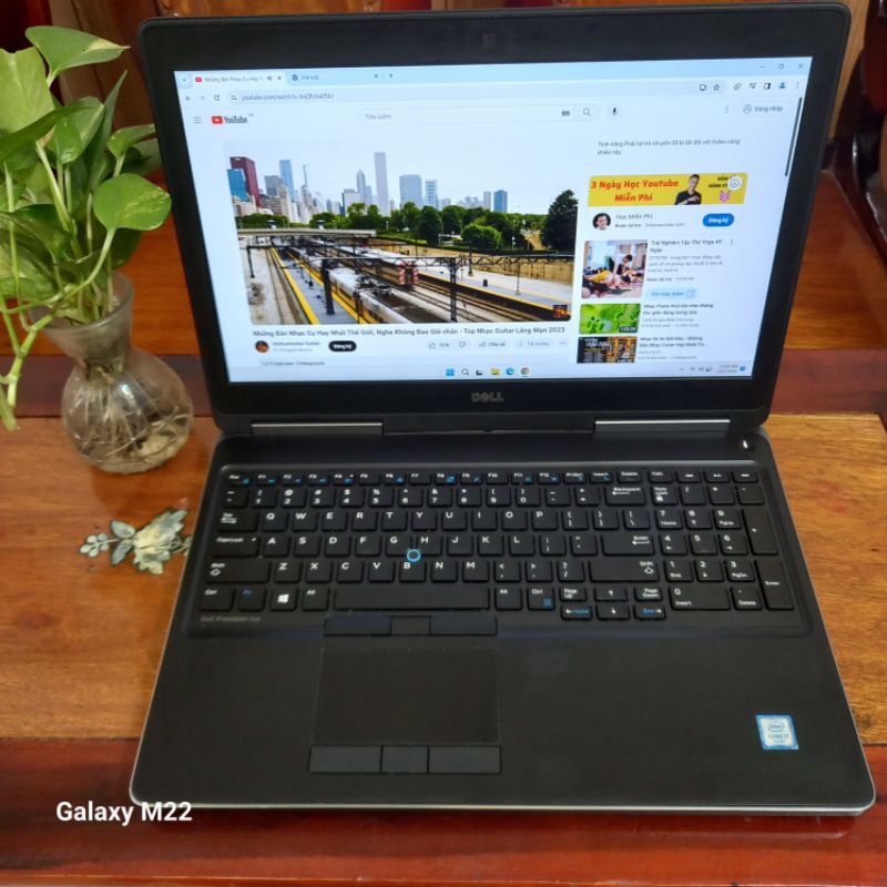 Dell Precision 7510 core I7, Ram 32/16 GB, Ổ cứng SSD 512 GB/250GB, Card đồ họa Quadro M2000 - Hàng 