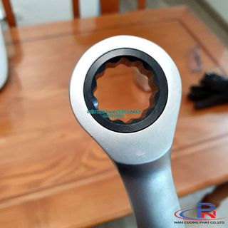 Cờ lê vòng miệng tự động 8-24mm Tolsen