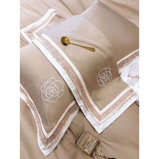 Set Chăn Ga Gối Lụa Thêu Hoa Channl Cao Cấp (set 4 món )