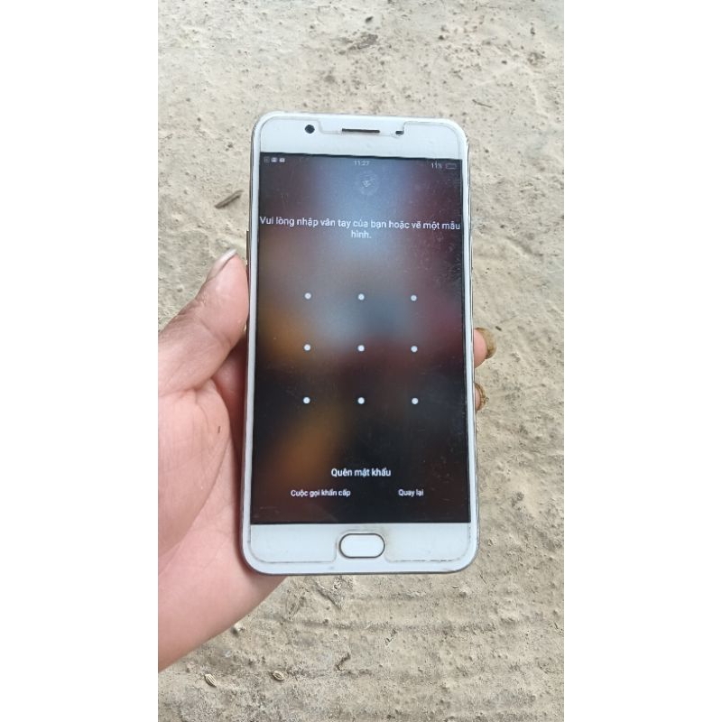 Xác điện thoại oppo f1s bị quên mật khẩu