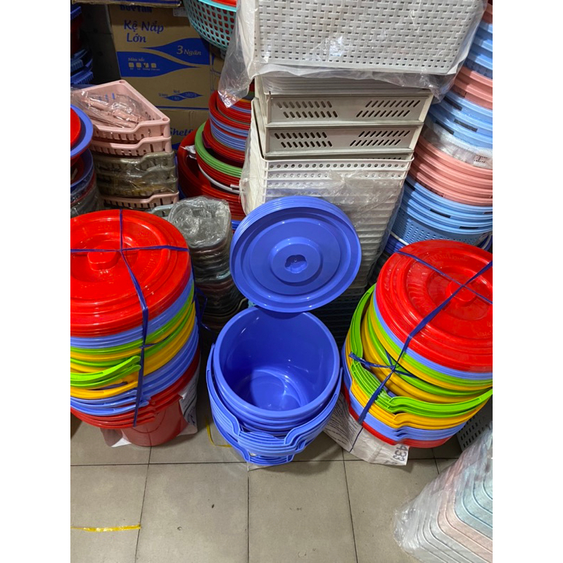 Xô nhựa 16 lít nắp,Xô nhựa 20 lít có nắp