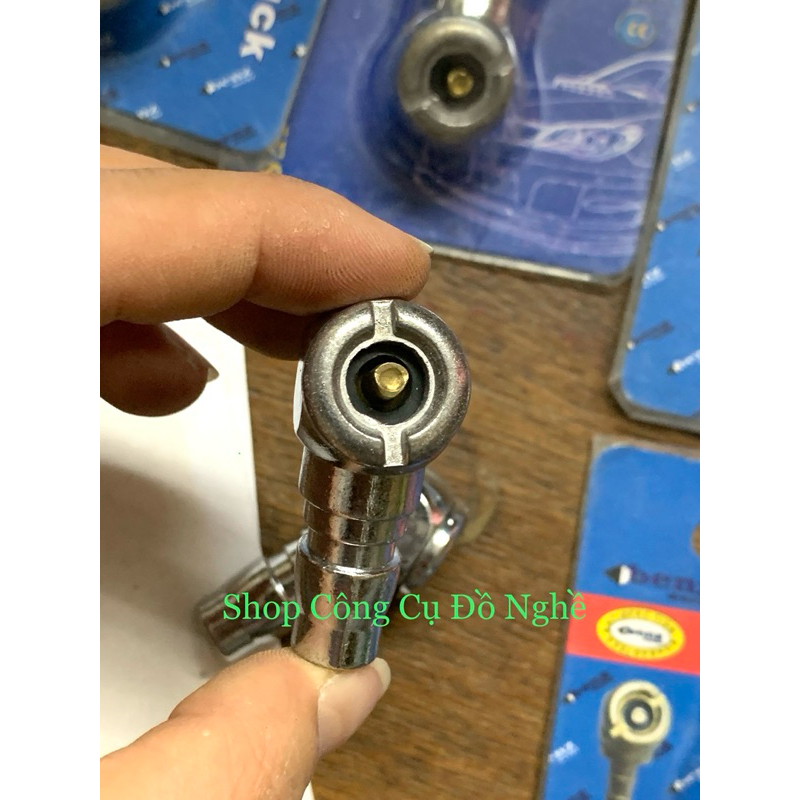 Đầu bơm hơi bánh xe máy