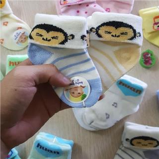 set 2 đôi tất cho bé sơ sinh đến 3 tháng