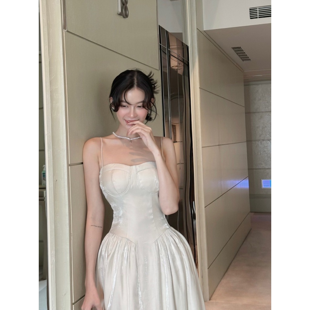 Đầm 2 dây Form Xòe Midi Tơ Ánh CD390398