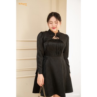Đầm gấm trắng bấu ly ngực cổ trụ khoét BIGSIZE (55kg đến 95kg) - 23YD101 - [BU Bigsize Young]