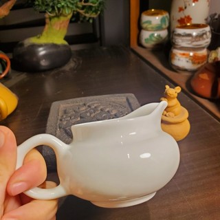Tống sứ trắng bạch định
