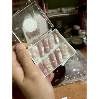 móng úp thiết kế(thay đổi phom, màu, độ dài… ib shop)
