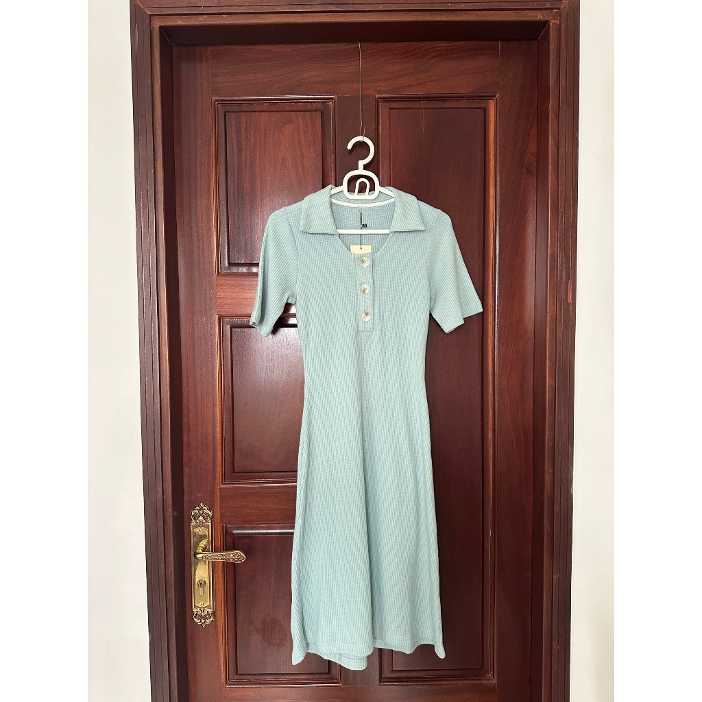 Thanh lý - Đầm màu xanh pastel, cổ sơ mi EDINI, size S