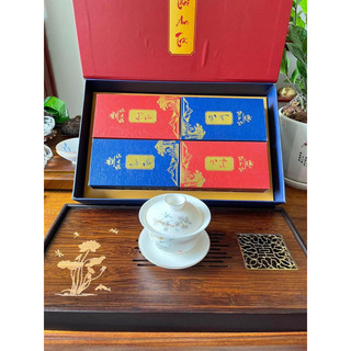 Set trà biếu Shan Tuyết Cổ Thụ