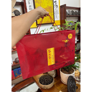 Set trà biếu Shan Tuyết Cổ Thụ