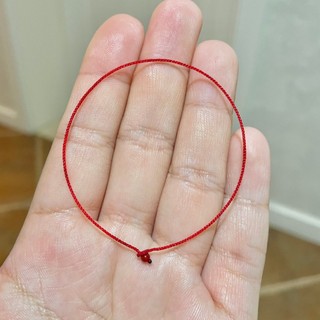 Vòng đeo tay chỉ đỏ đan sợi nhỏ tuyệt đẹp