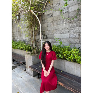 Đầm linen gân đỏ chít ly nổi