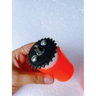 Quả lô tỳ sau máy dán cạnh gỗ mini