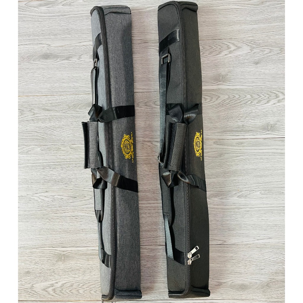 Bao đựng cơ bi-a bida hình tam giác logo sư tử 3x3 .