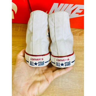 Giày converse classic màu trăng cổ cao size 35( real 2hand)