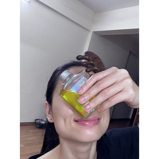 Dầu chùm ngây dưỡng da