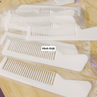 Lược mini trắng bỏ túi (5 cái )