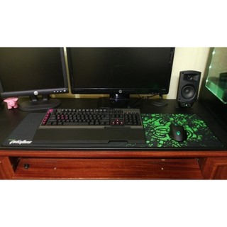 BÀN DI CHUỘT RAZER GOLIATHUS EXTENDED (CONTROL 700 X 300 DÀY 3,5 MM)