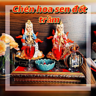 Chén hoa sen đốt trầm nụ dâng phật