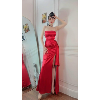 cup đầm body dài sẽ tà phối lứoi hong