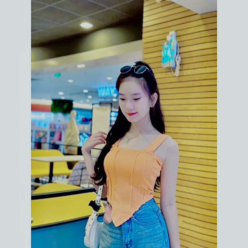 D22 - áo croptop 2 dây